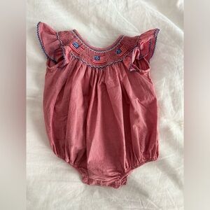 Smocked American flag bubble